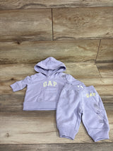 New Baby Gap 2-piece lilac hooded jacket and joggers set for size 0-3 months.