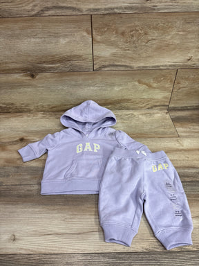 New Baby Gap 2-piece lilac hooded jacket and joggers set for size 0-3 months.