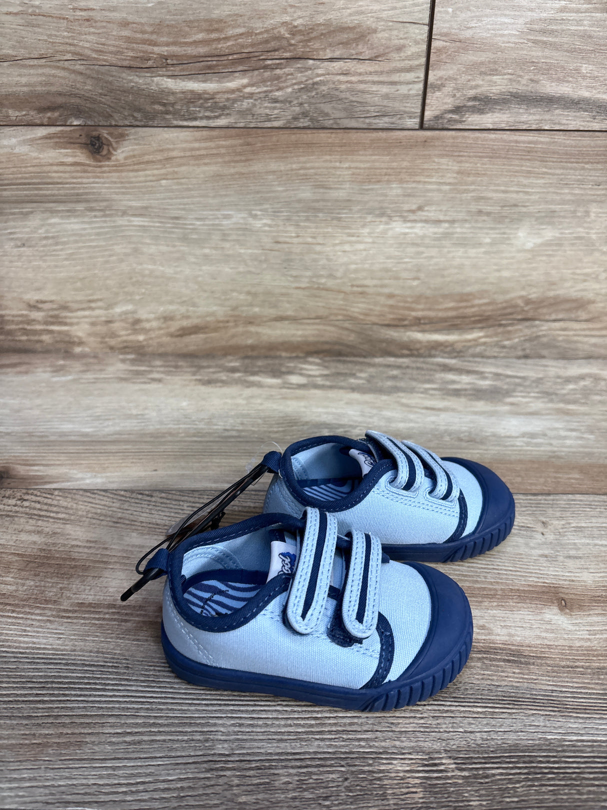 NEW Wonder Nation Two-Strap Bump Toe Sneakers Blue sz 4c