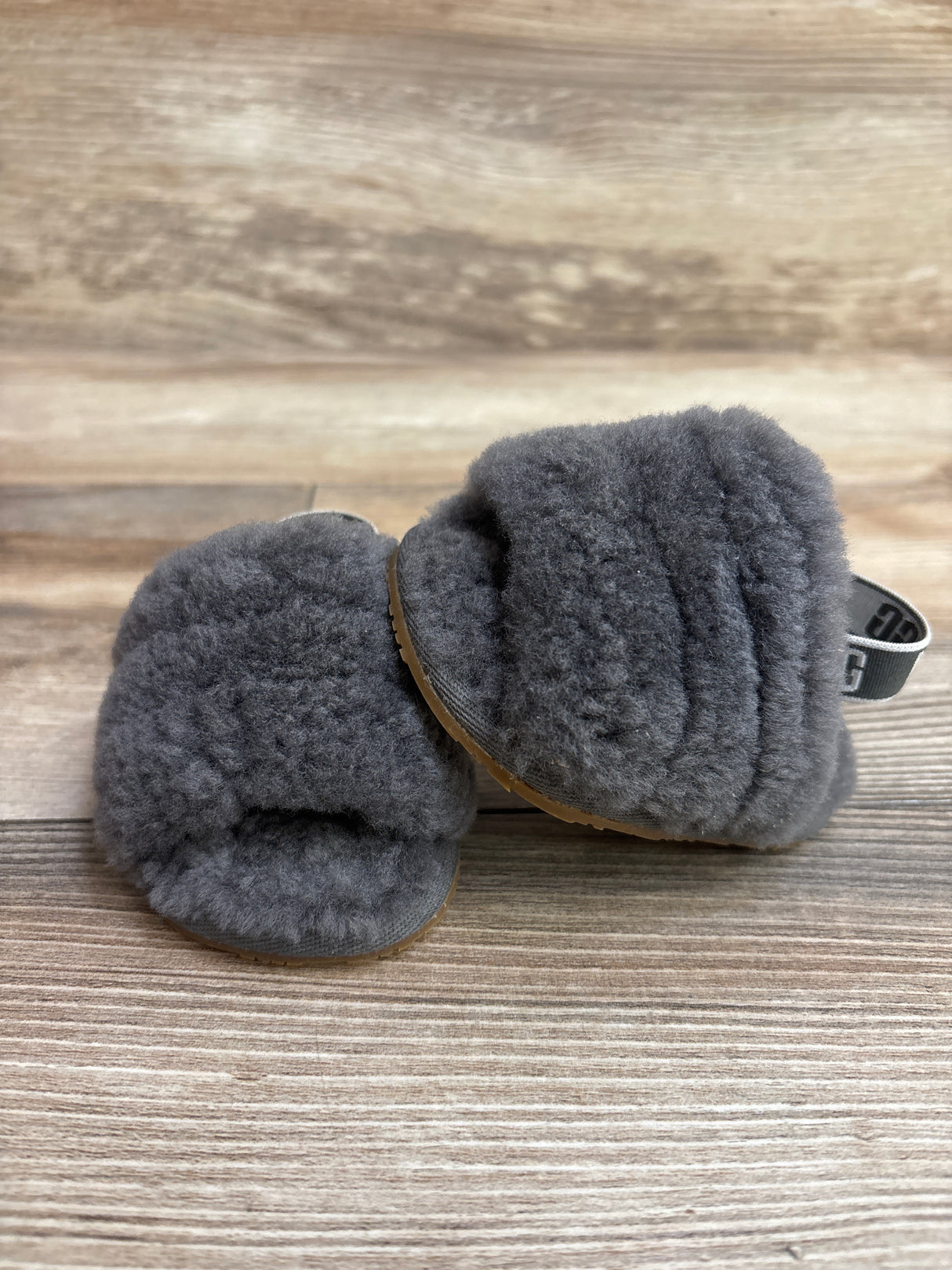 UGG Fluff Yeah Slides Grey sz 2c/3c
