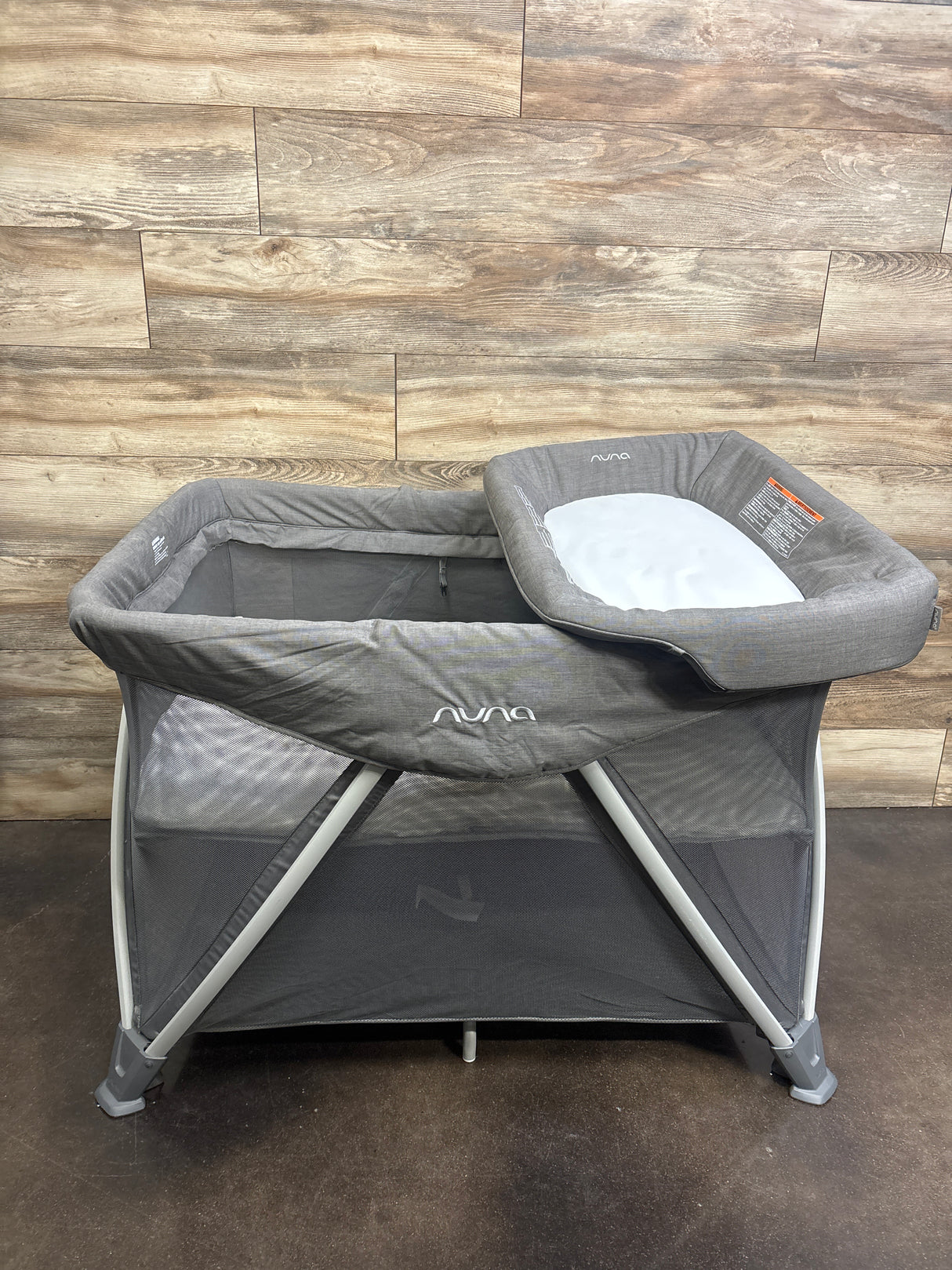 Nuna SENA Aire Playard with Changer in Granite