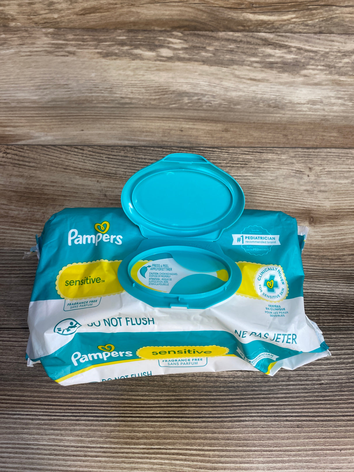 NEW Pampers Sensitive Baby Wet Wipes, 84ct.