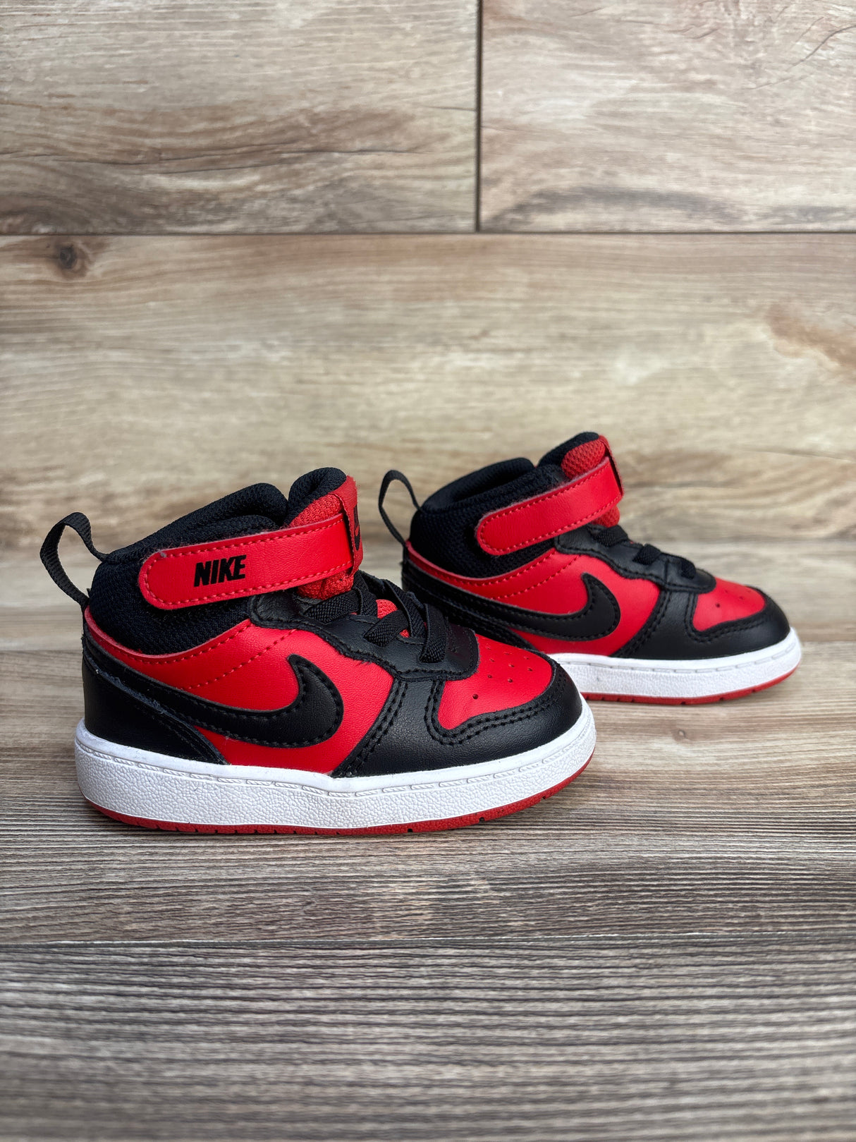 Nike Court Borough Mid 2 TD 'Black University Red' sz 6c