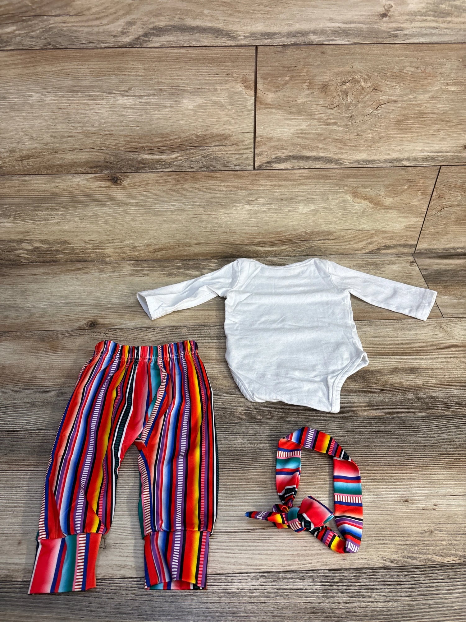 Trendy Mini 3pc Training For Taco Tuesday Set White sz 3-6m