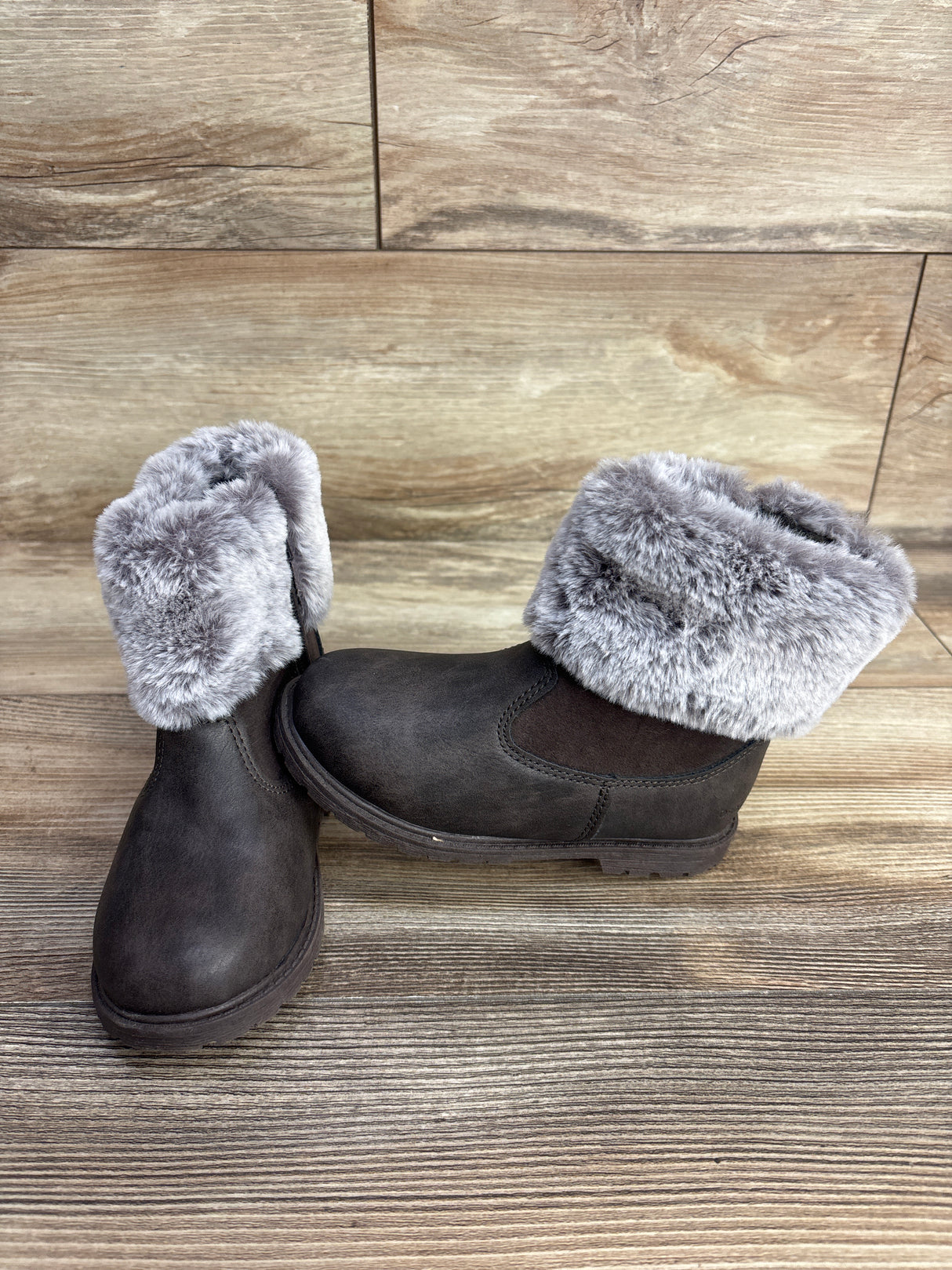 OshKosh Empress Faux Fur Boots Brown sz 10c