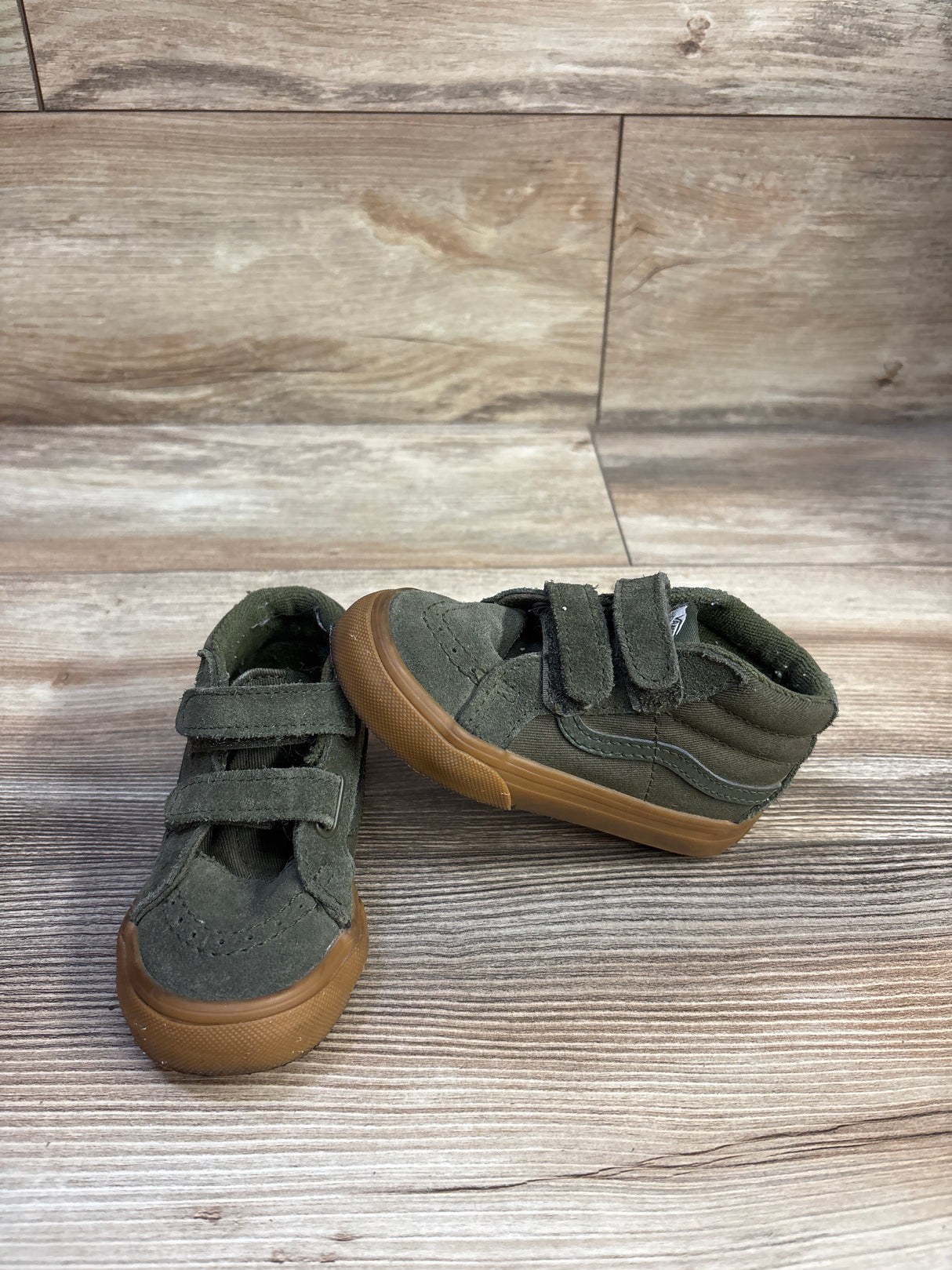 Vans SK8-Mid V Green Sneakers sz 6.5c