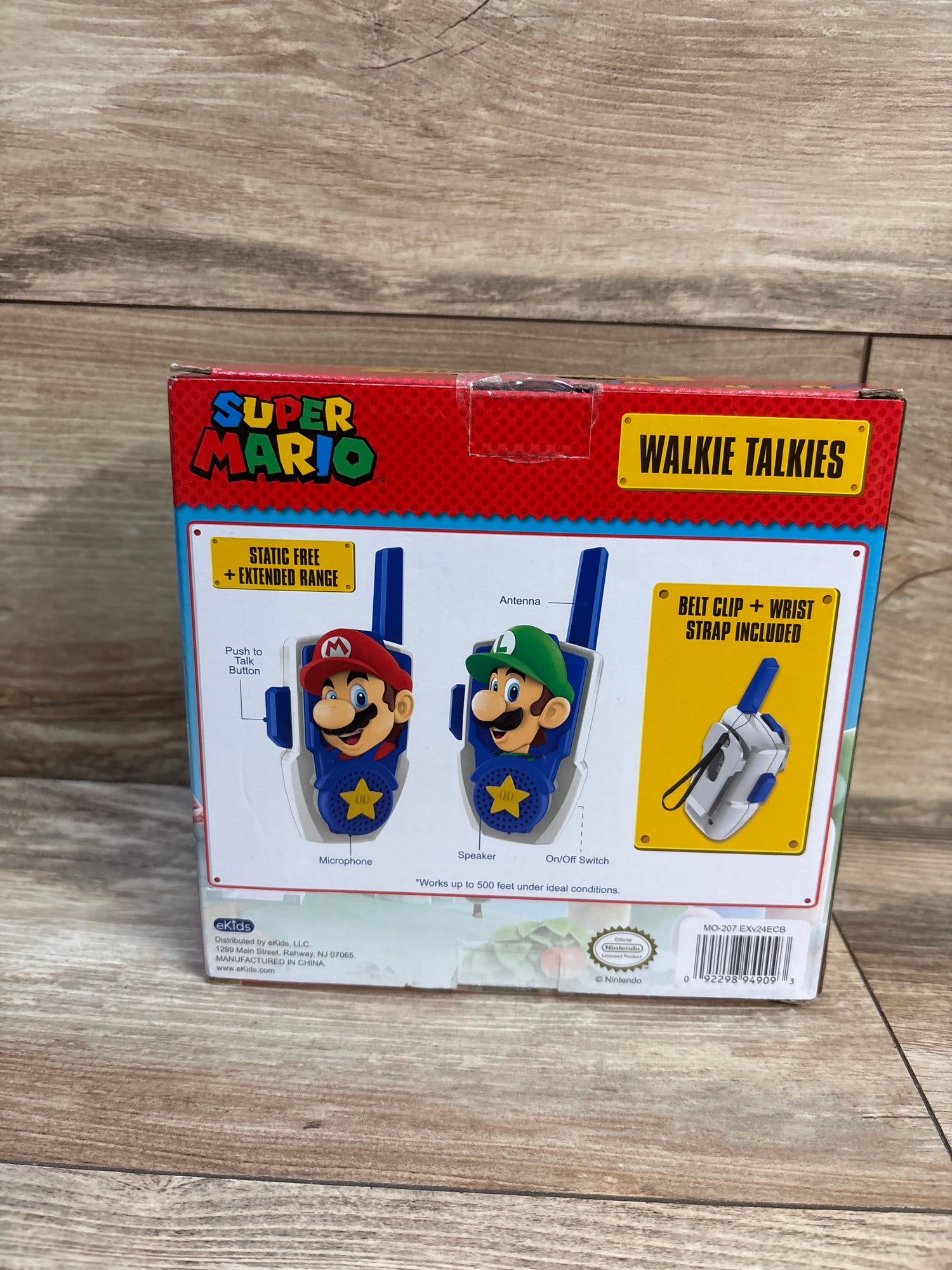 NEW Super Mario Walkie Talkies 2pc