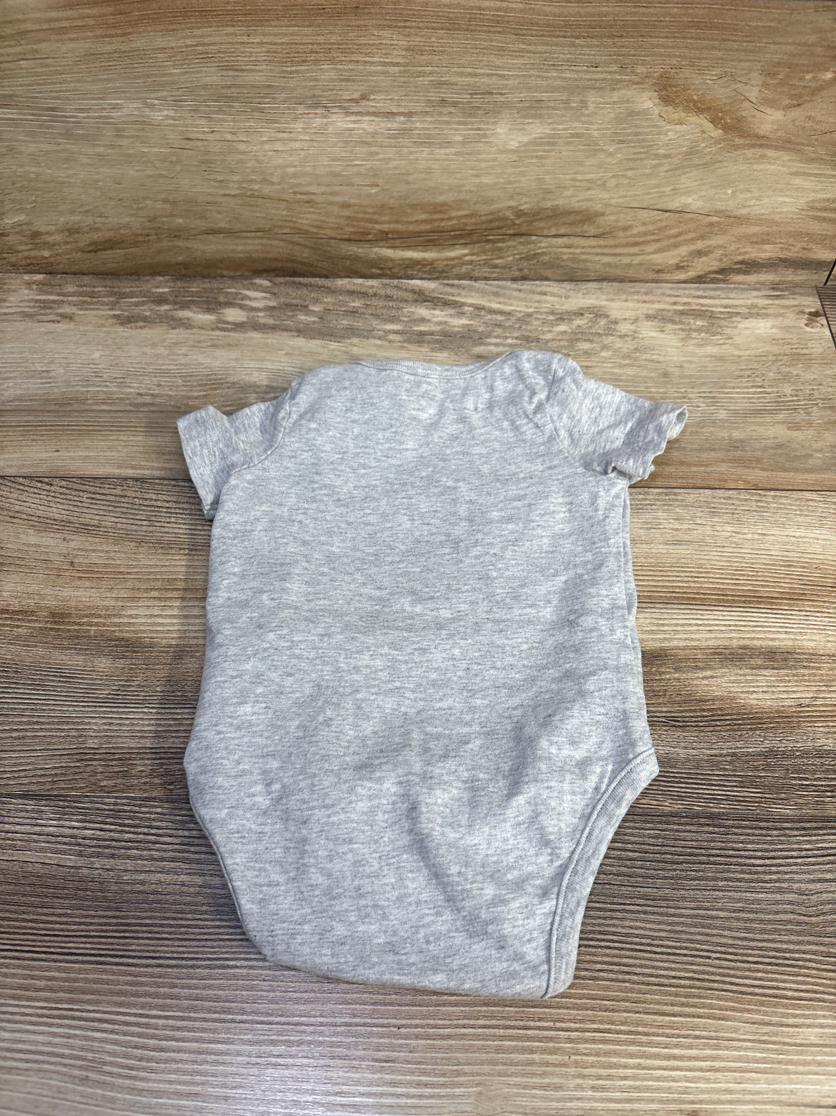 Baby Gap Short Sleeve Bodysuit Grey sz 6-9m