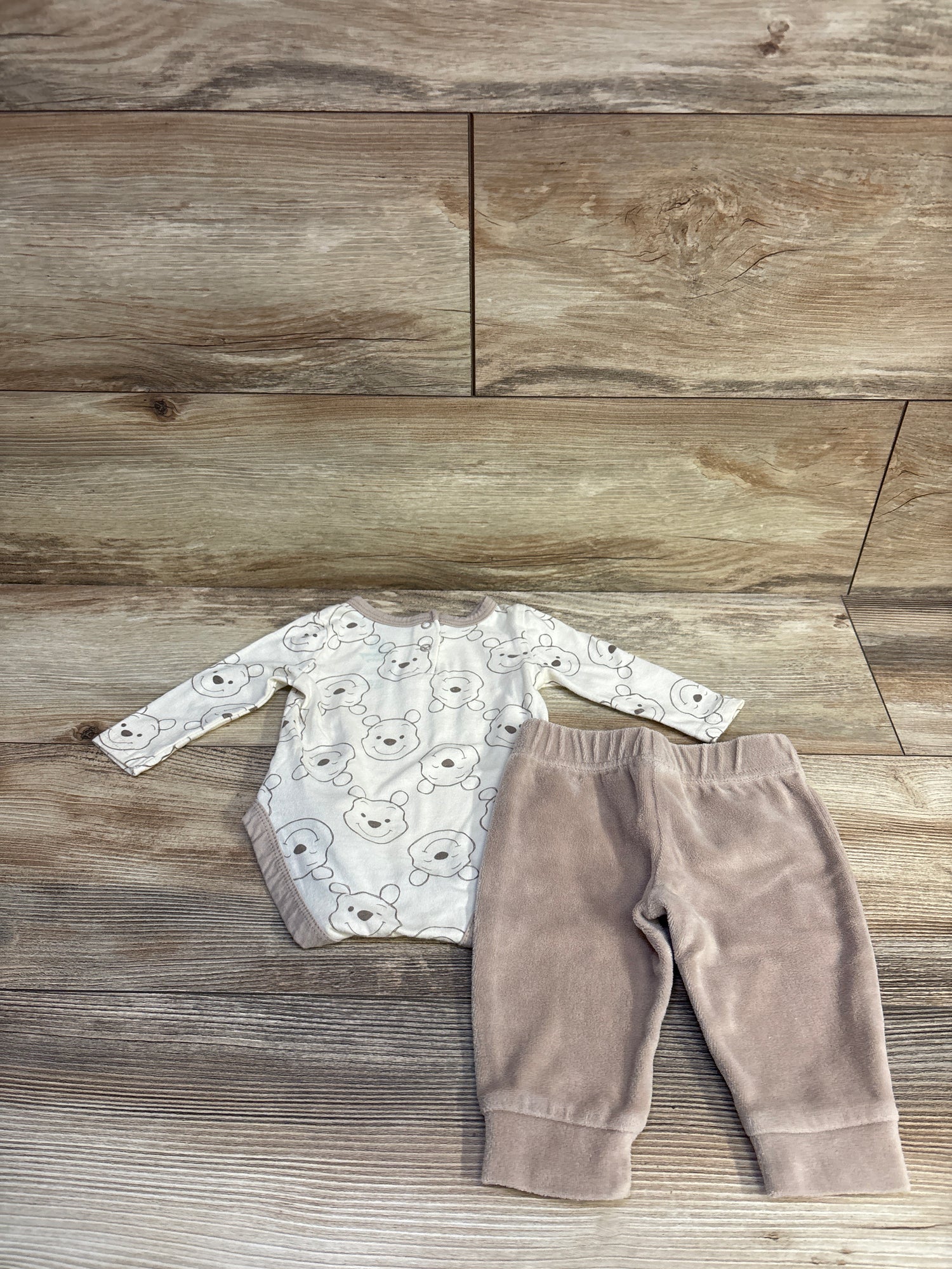 Disney Baby 2pc Winnie The Pooh Bodysuit & Pants Set Pale Yellow sz 0-3m
