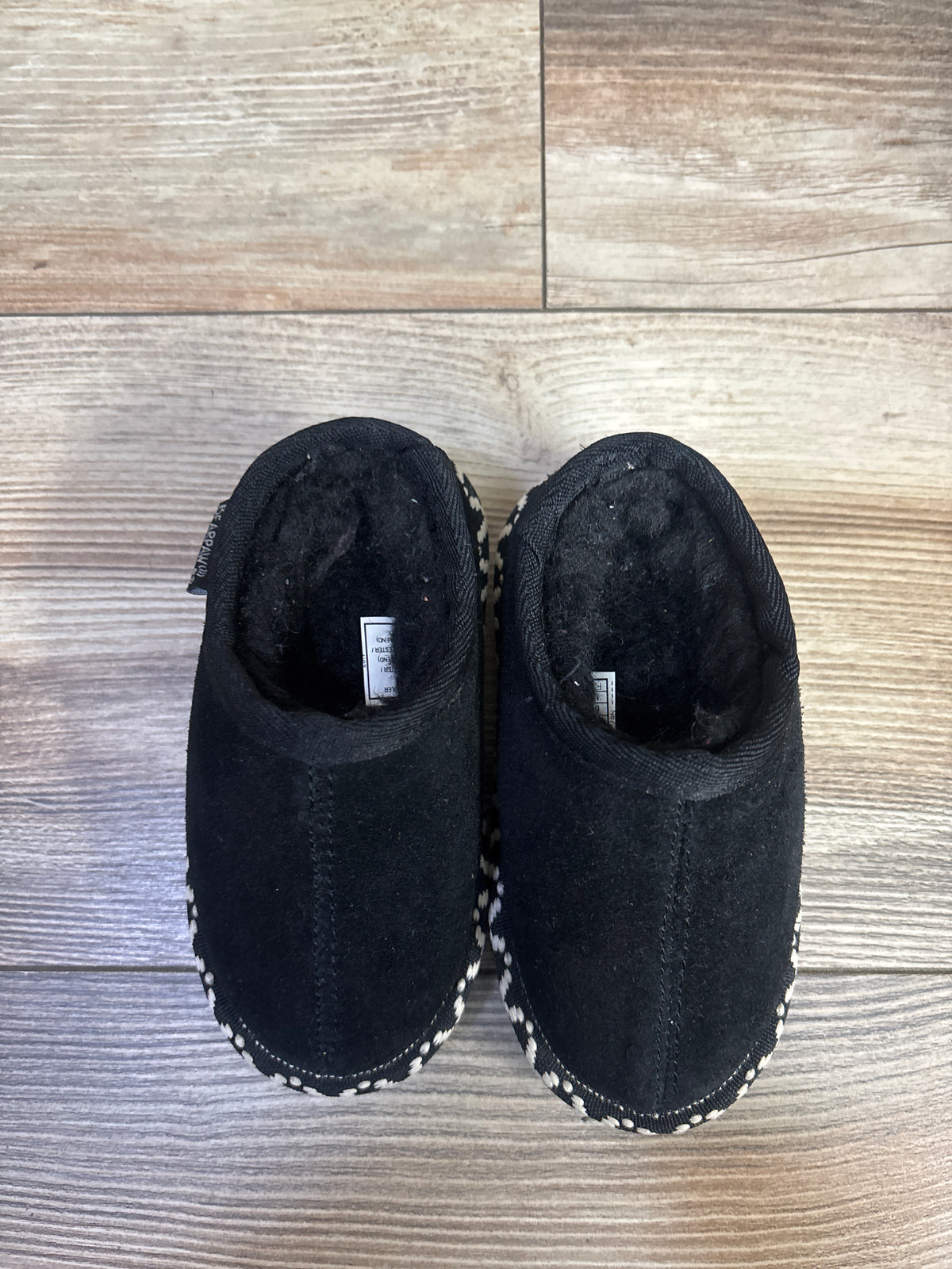 Bearpaw Amber Fur-Lined Slippers Black sz 6c