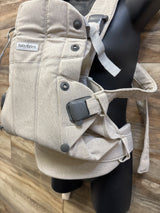 BabyBjörn Harmony Baby Carrier in Light Beige 7-40lbs