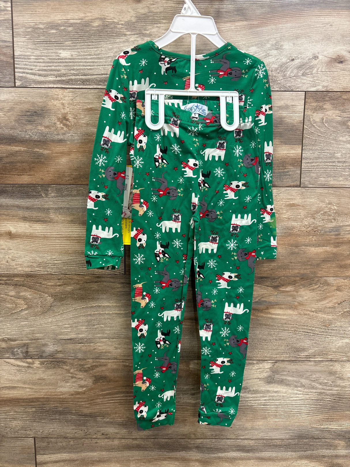 NEW Free Style 2pc Christmas Pets Pajama Set Green sz 5T