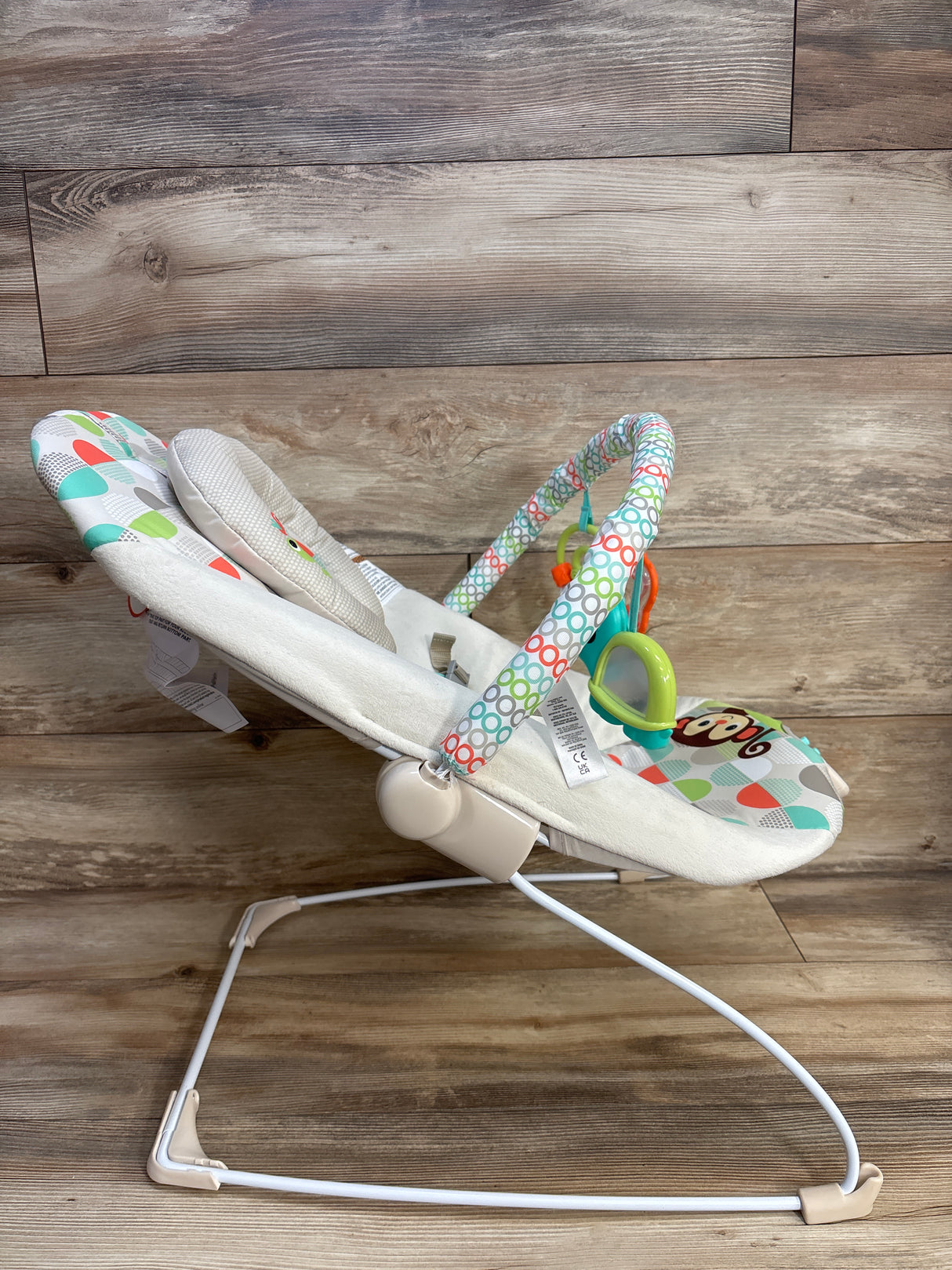 NEW Bright Starts Happy Safari Vibrating Baby Bouncer