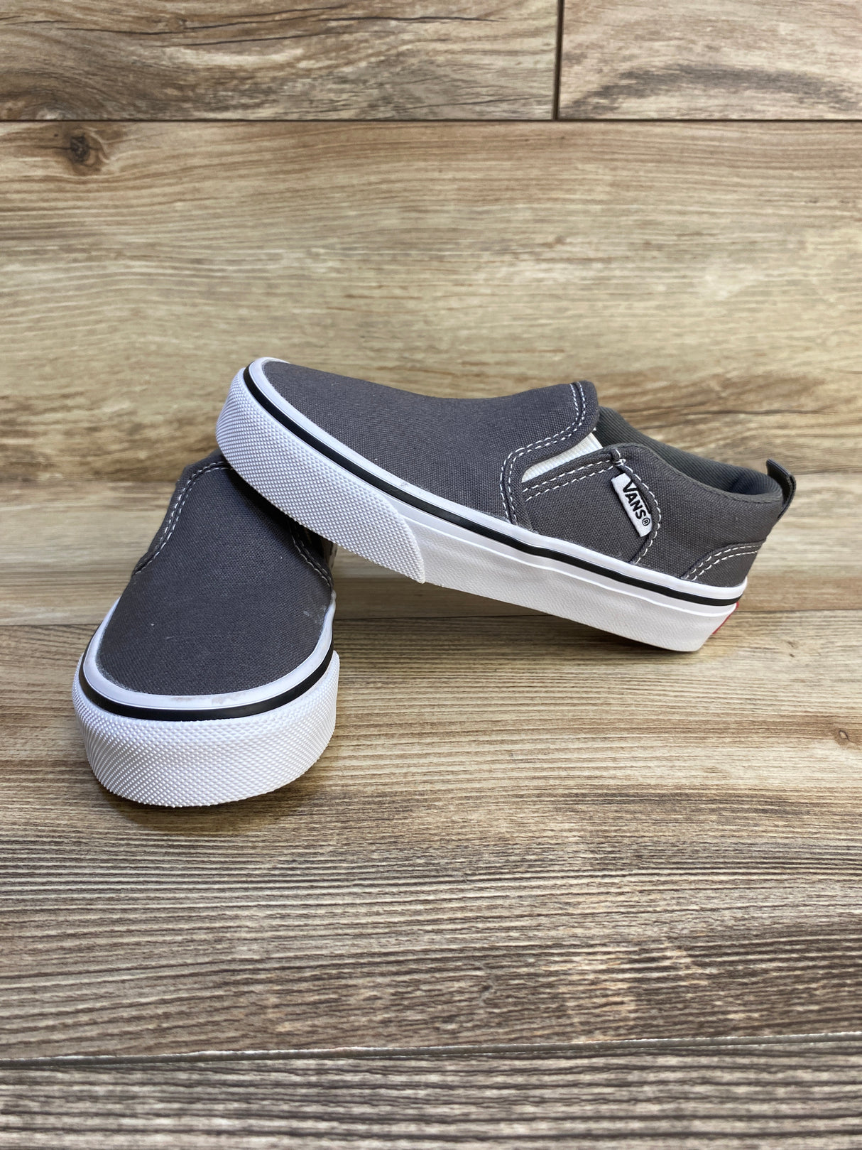 NWoT Vans Slip-On V Sneakers Grey sz 11c