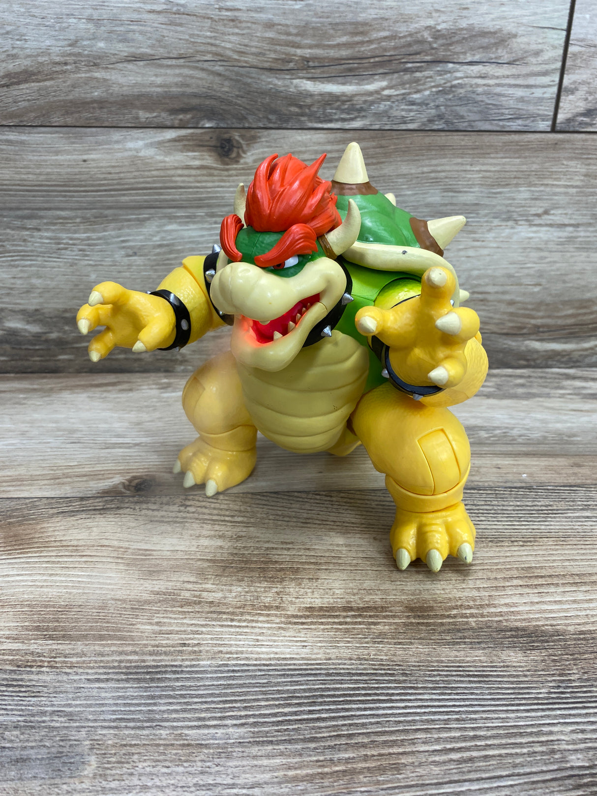 Nintendo The Super Mario Bros. Movie Bowser Figure with Fire Breathing Effect