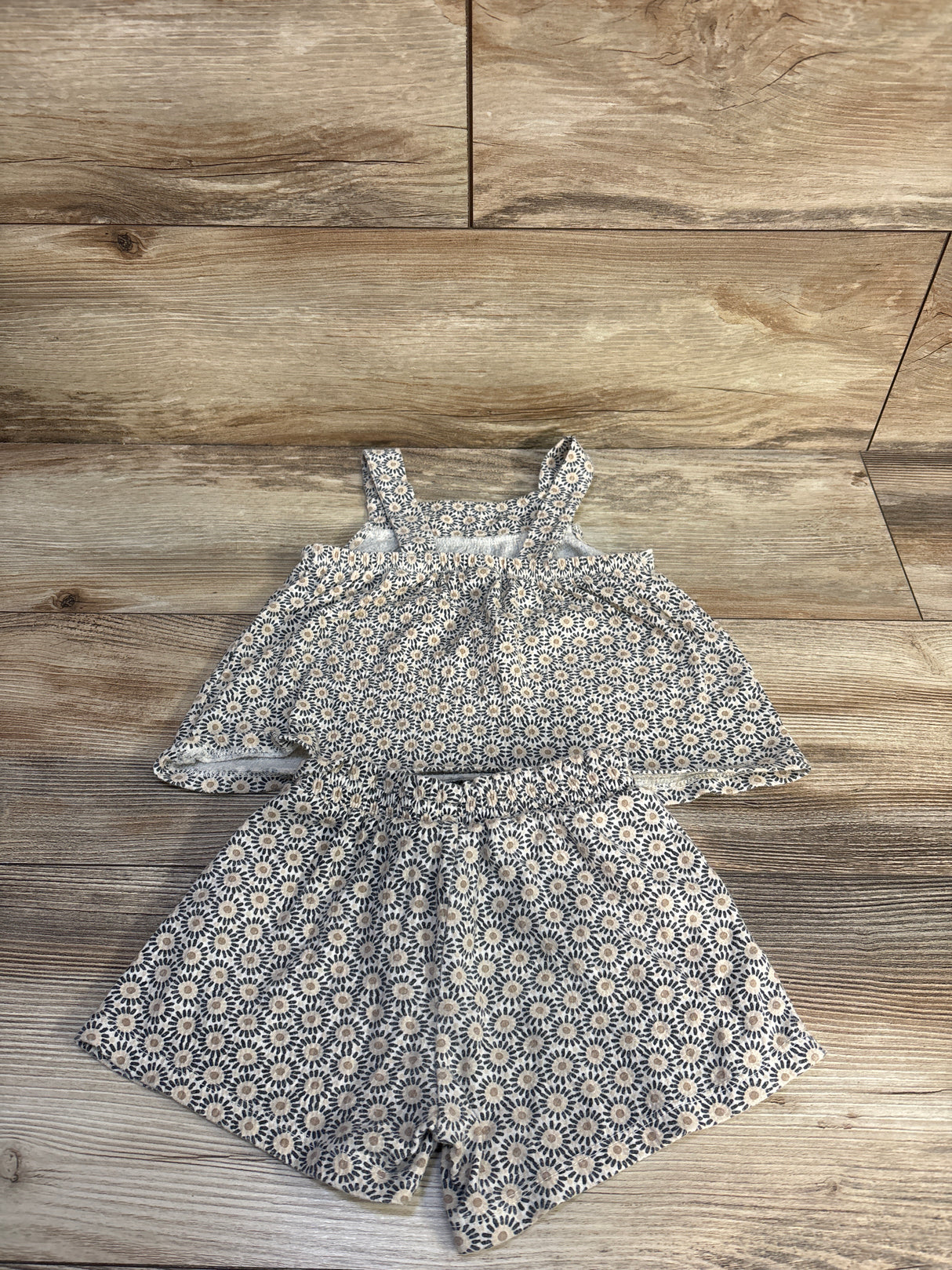 Carter's 2pc Textured Tank Top & Shorts Set Beige sz 24m