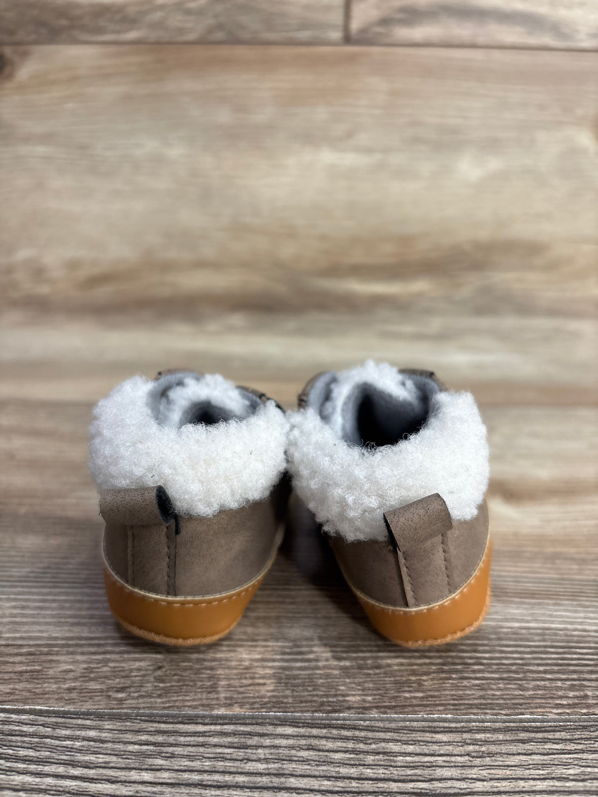 Cat & Jack Sherpa High-Top Crib Shoes Brown sz 1/2c