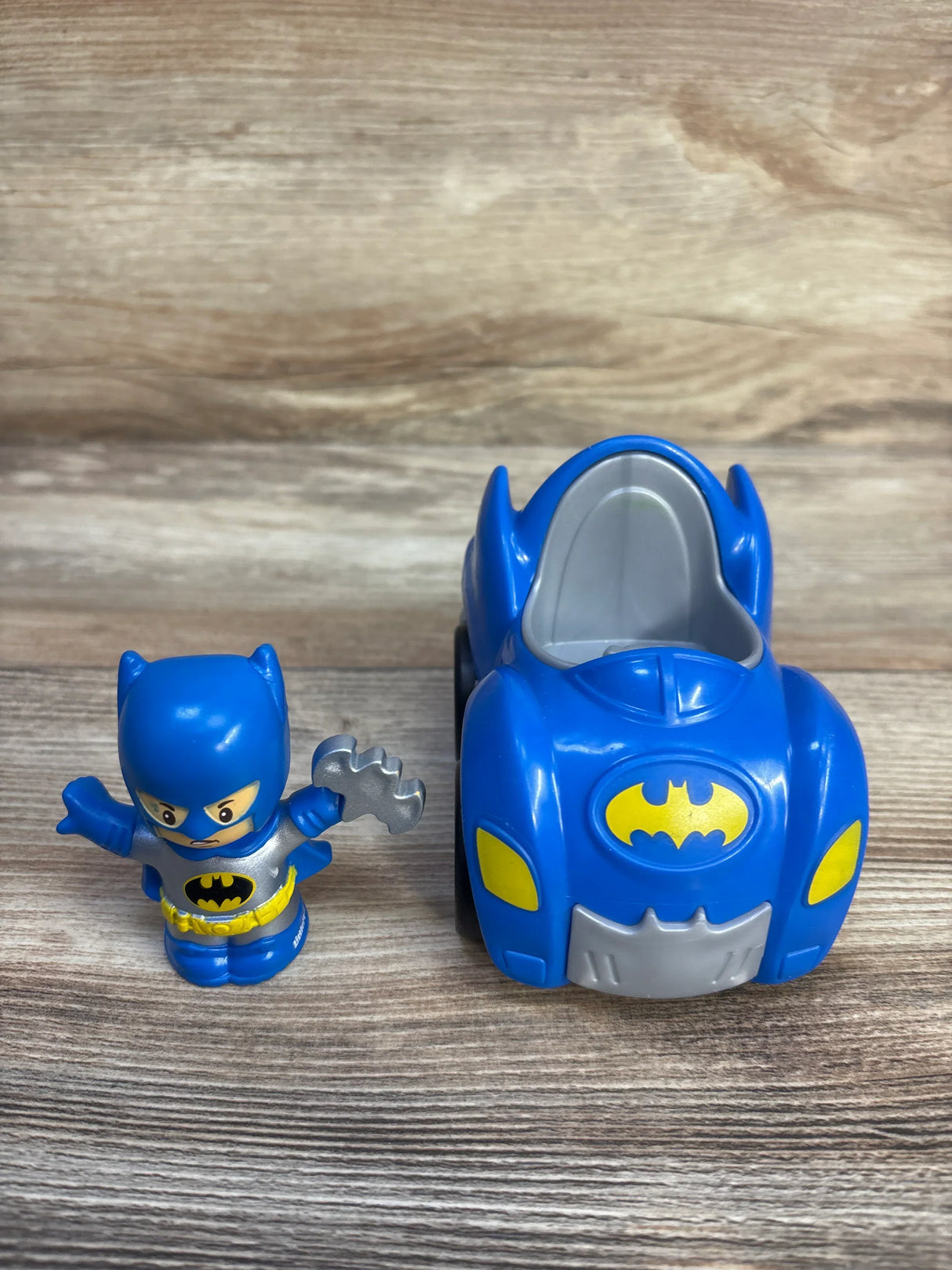 Fisher Price Little People DC Super Friends Batman & Vehicle 2pc