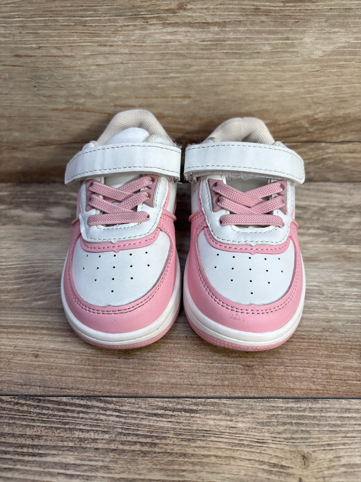 Ecko Girls Running Sneakers Pink/White sz 7c - Me n Mommy To Be
