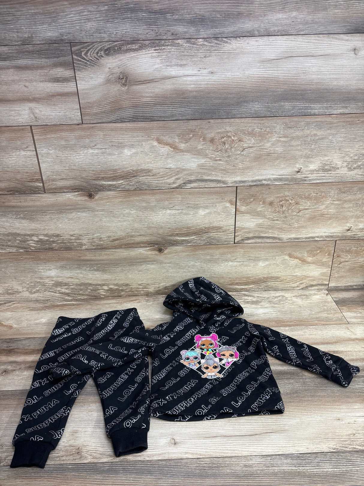 Puma x L.O.L Dolls 2pc Pull Over Hoodie & Joggers Set Black sz 2T