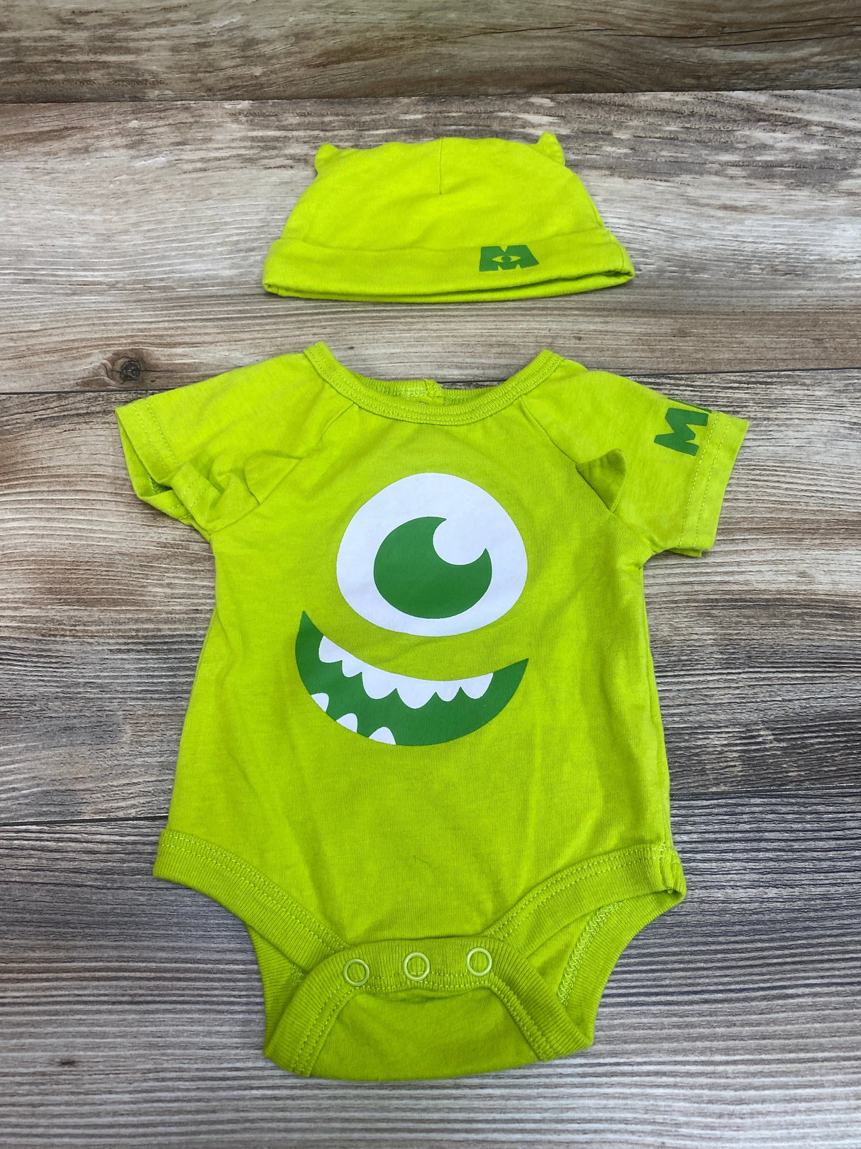 Disney Baby 2pc Mike Wazowski Bodysuit & Hat Green sz Newborn