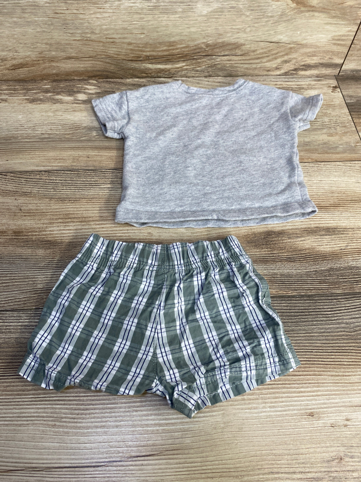 Just One You 2pc Shirt & Shorts Grey sz 3m