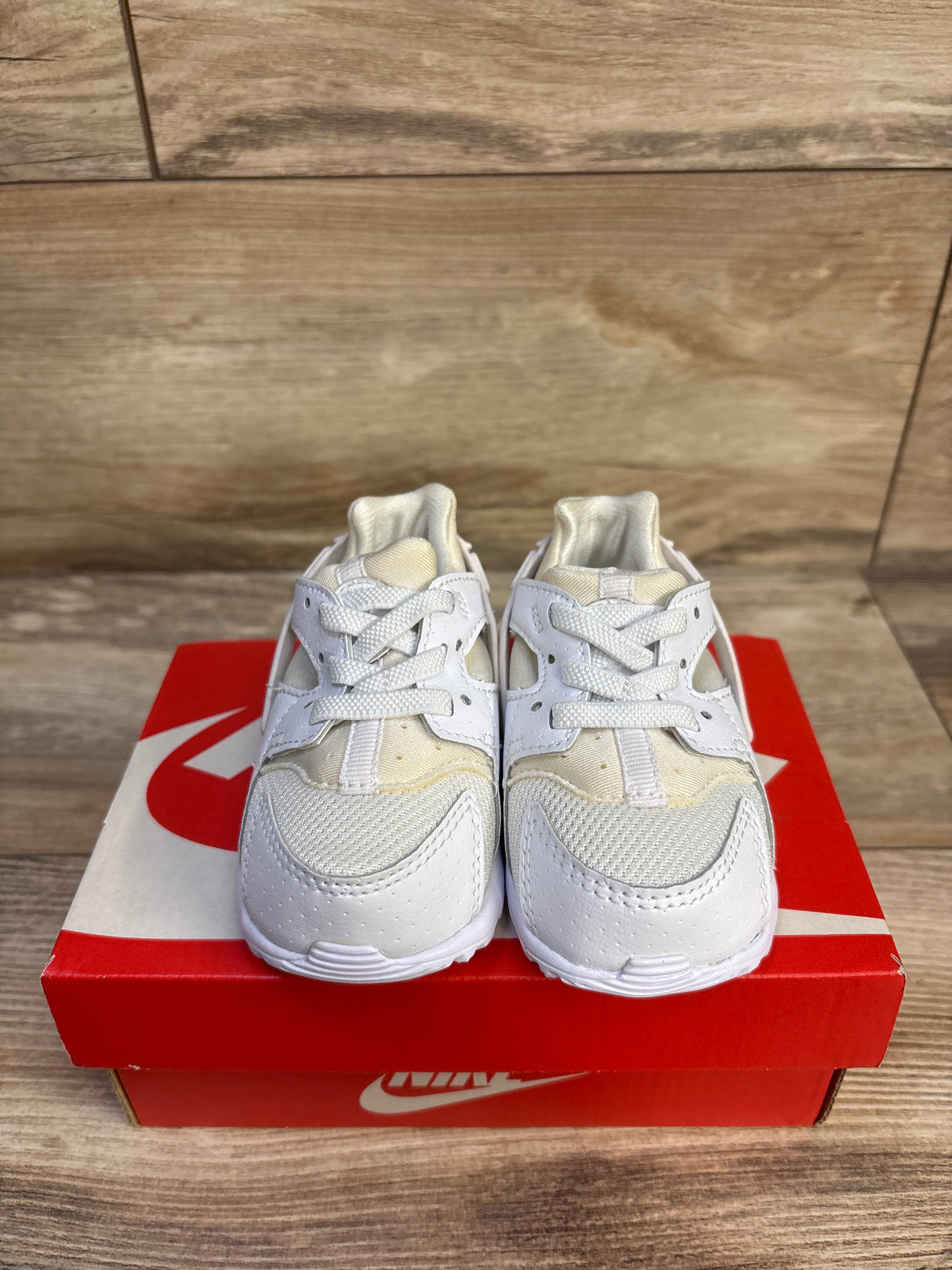 NEW Nike Huarache Run TD 'White' Sneakers sz 4c