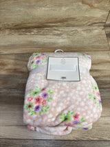 NEW 4pc Gift Set - Plush Blanket & 3 Hats