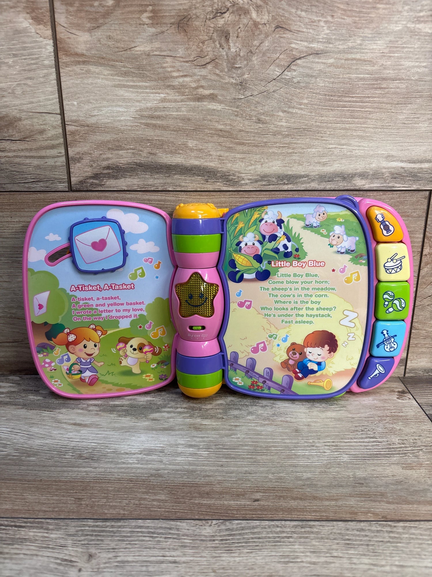 VTech Musical Rhymes Book, Pink