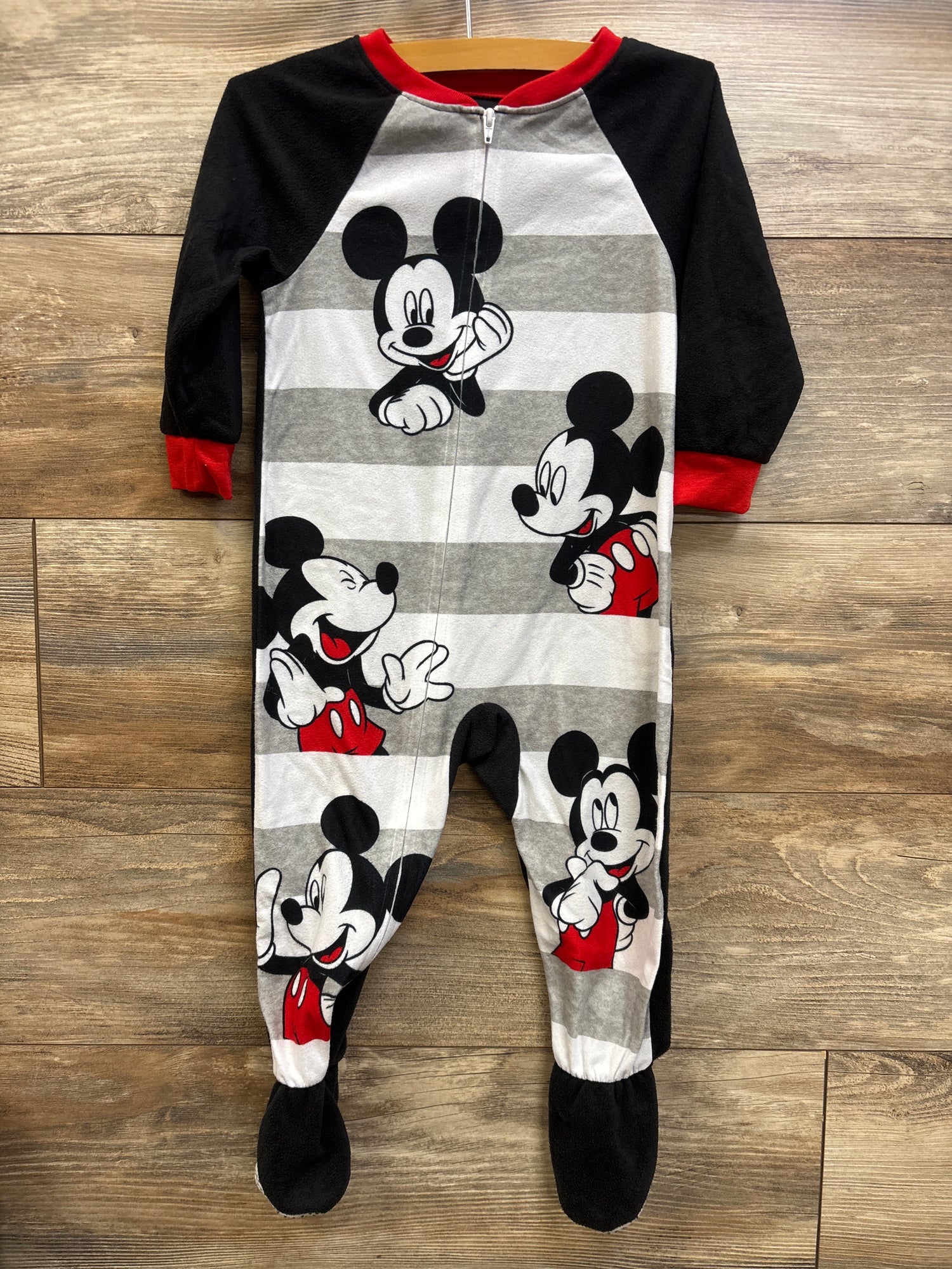 Disney Junior Mickey Mouse Sleeper Black sz 2T