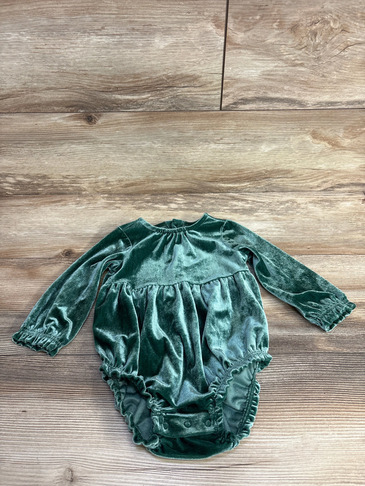 Cat & Jack Velvet Bubble Romper Green sz 12m