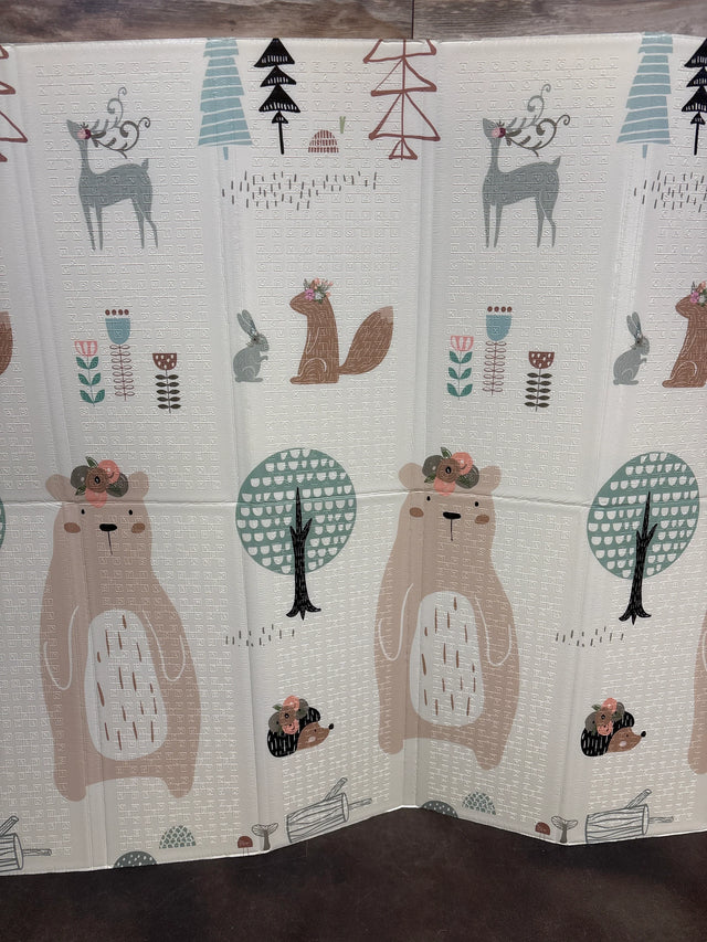 Lion Baby Reversible Folding Mat 71" x 79" - Me n Mommy To Be