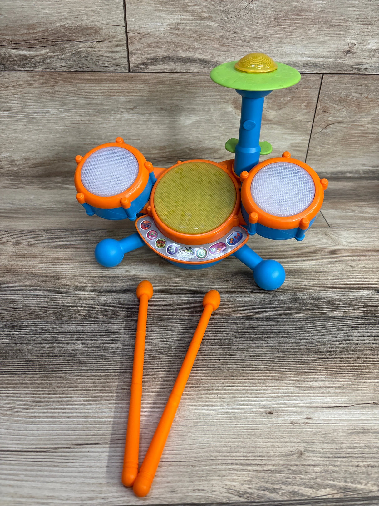 VTech KidiBeats Drum Set + 2 Sticks