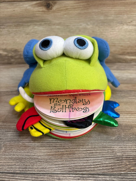 Monday the Bullfrog: A Huggable Puppet Concept Book - Me n Mommy To Be