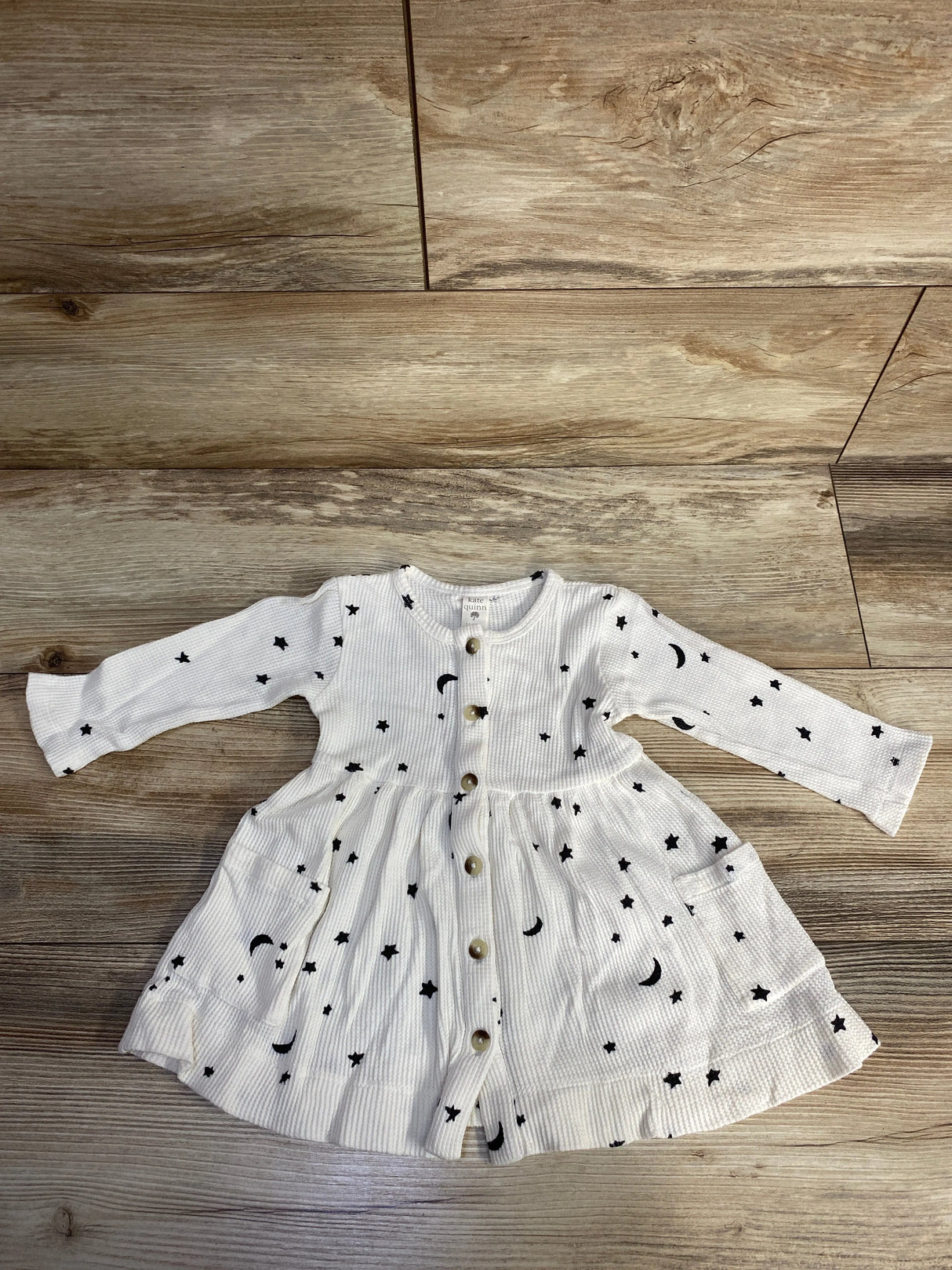 Kate Quinn Waffle Knit Long Sleeve Dress White sz 12-18m