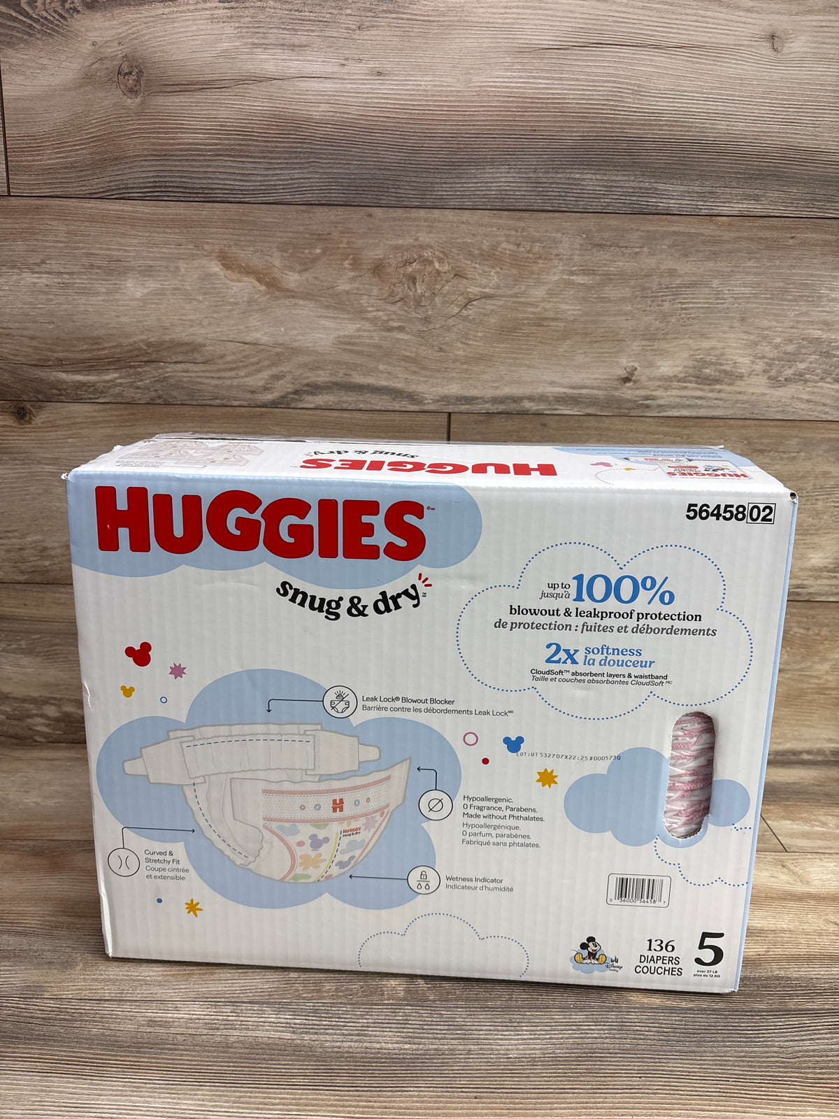 NEW Huggies Snug & Dry Diapers Size 5 136ct.