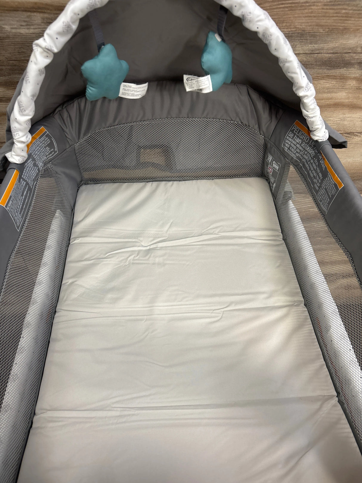 Graco My View 4-in-1 Bassinet Pack 'n Play in Derby