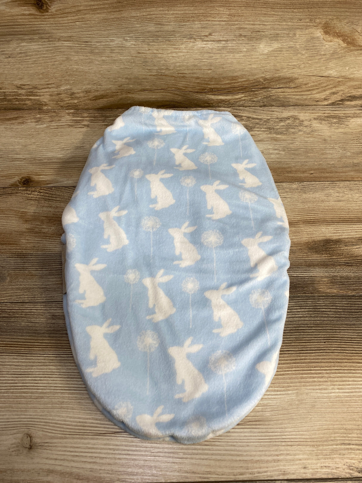 Blankets & Beyond Bunny Print Plush Swaddle Blue sz 0-3m