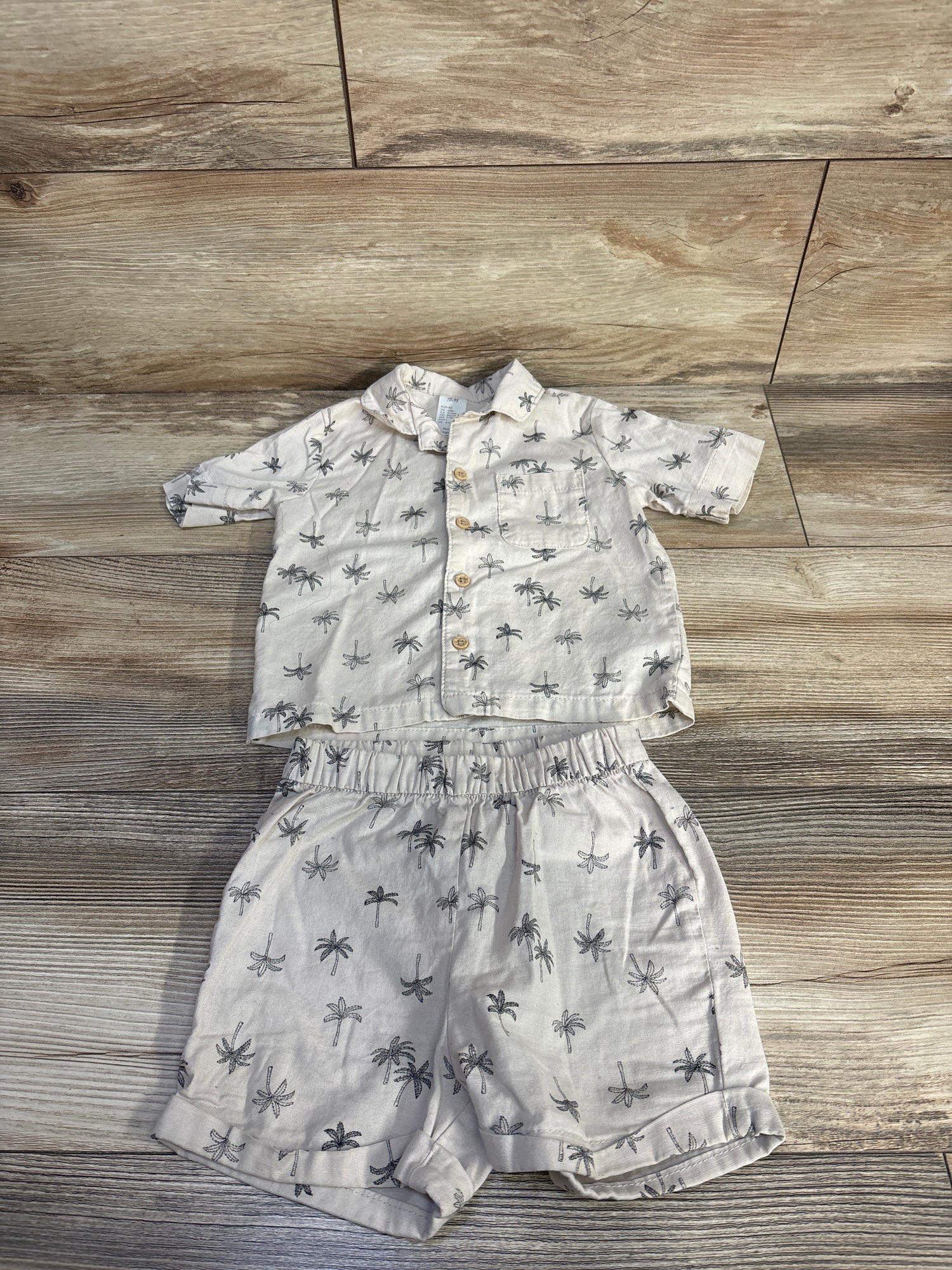 H&M 2pc Button Up Shirt & Shorts Set Ivory sz 12m