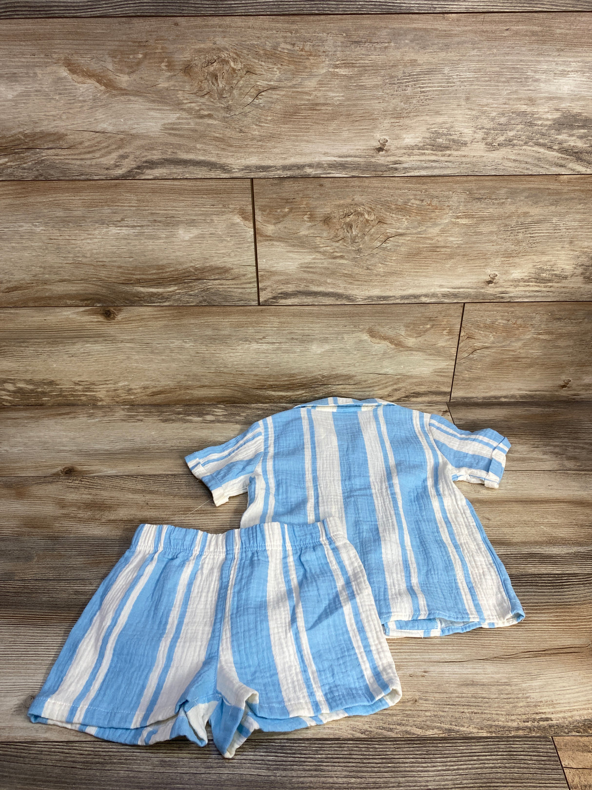 NEW Bluey 2pc Gauze Striped Button-Up Shirt & Shorts Set Blue sz 4T