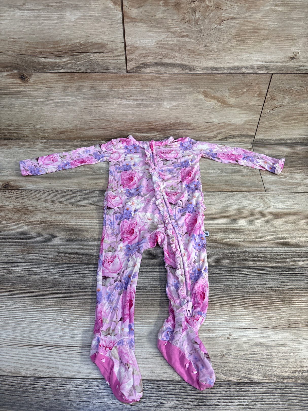 Bums & Roses Ellery Ruffle Footie Sleeper Pink sz 6-9m