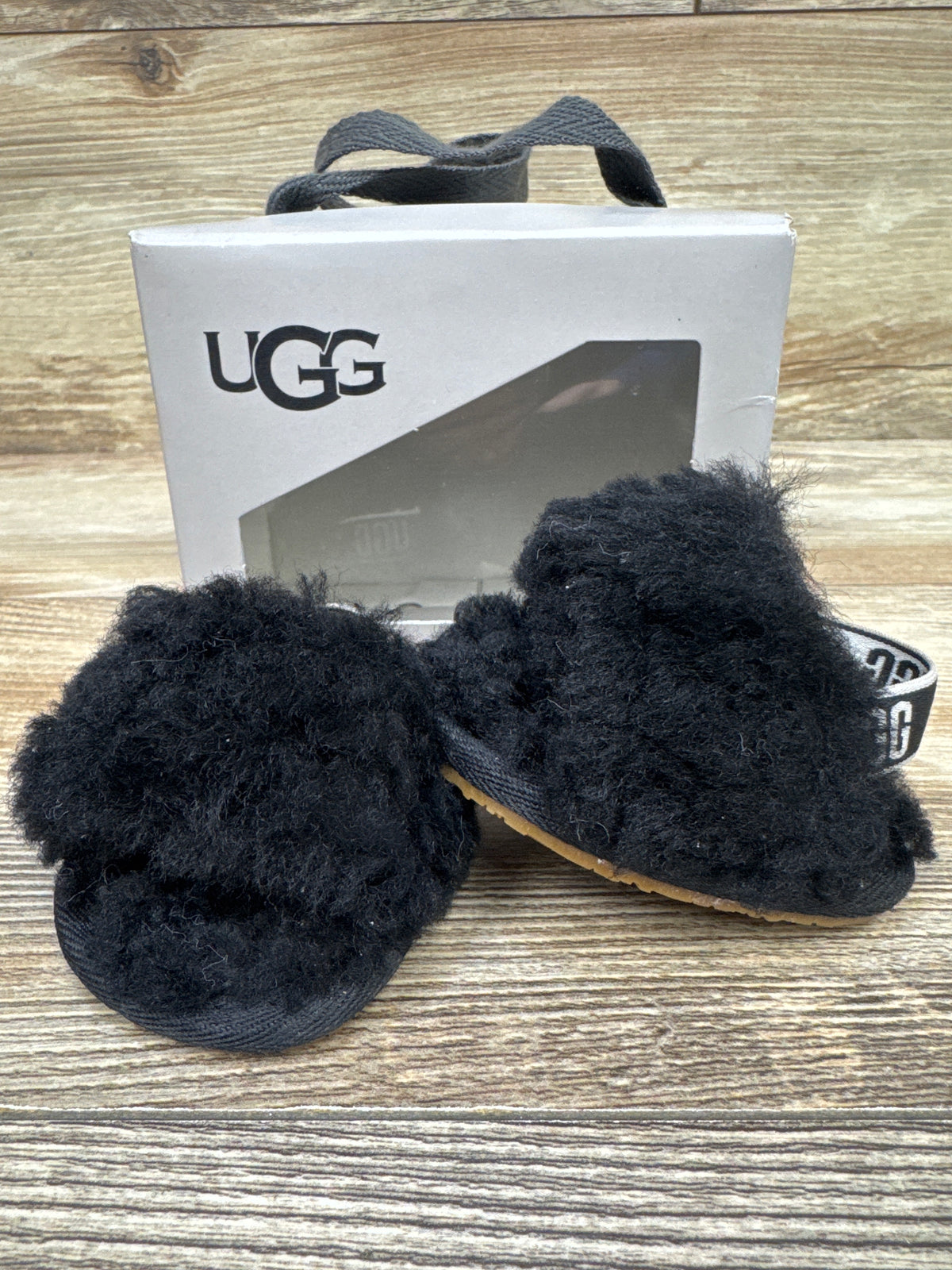 UGG Fluff Yeah Slides Black sz 0/1c