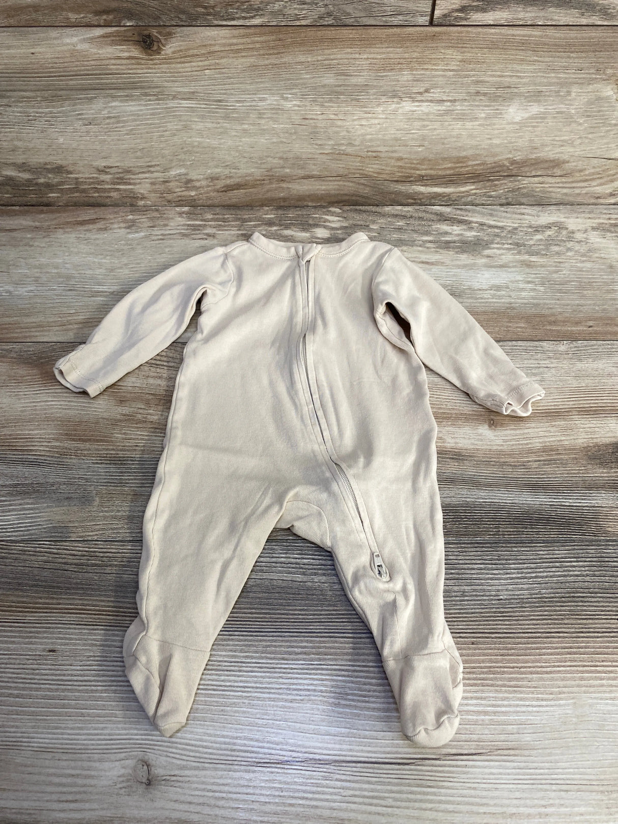 Old Navy Sleeper Beige sz 0-3m