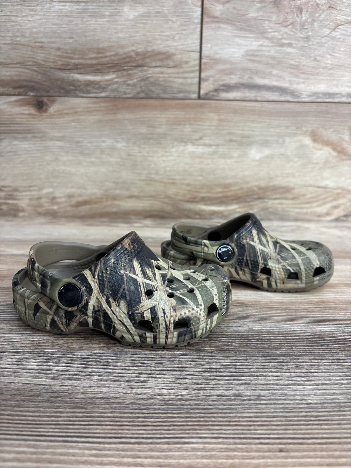 Crocs Classic Clogs Camo sz 7c