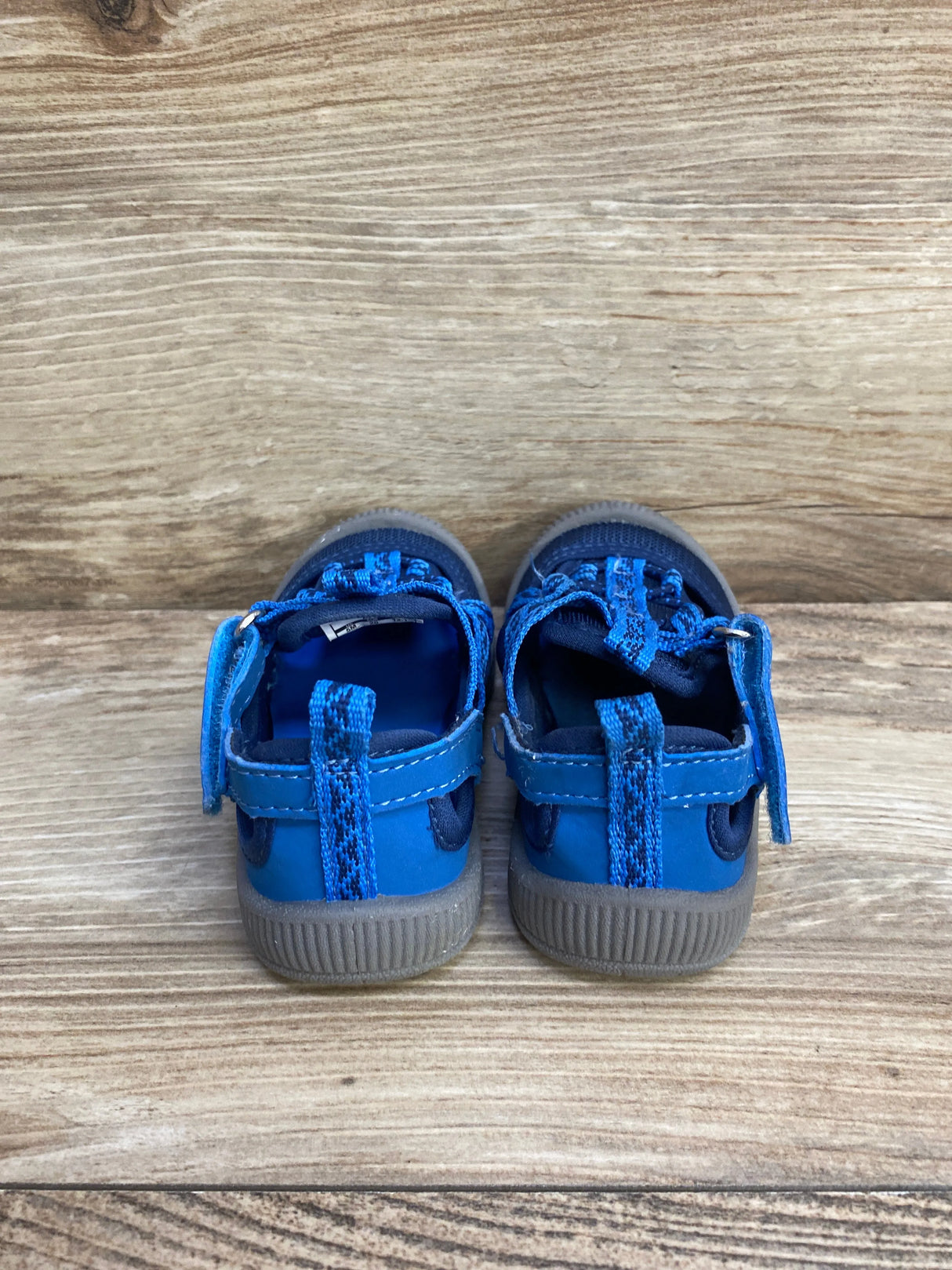 OshKosh Myla Mesh Athletic Bumptoe Sandals Blue sz 5c