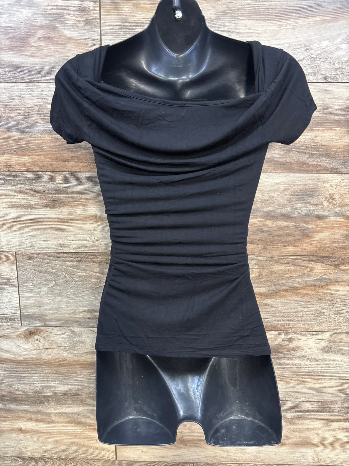 Old Navy Maternity Cross Front Nursing Shirt Black sz Small - Me n Mommy To Be