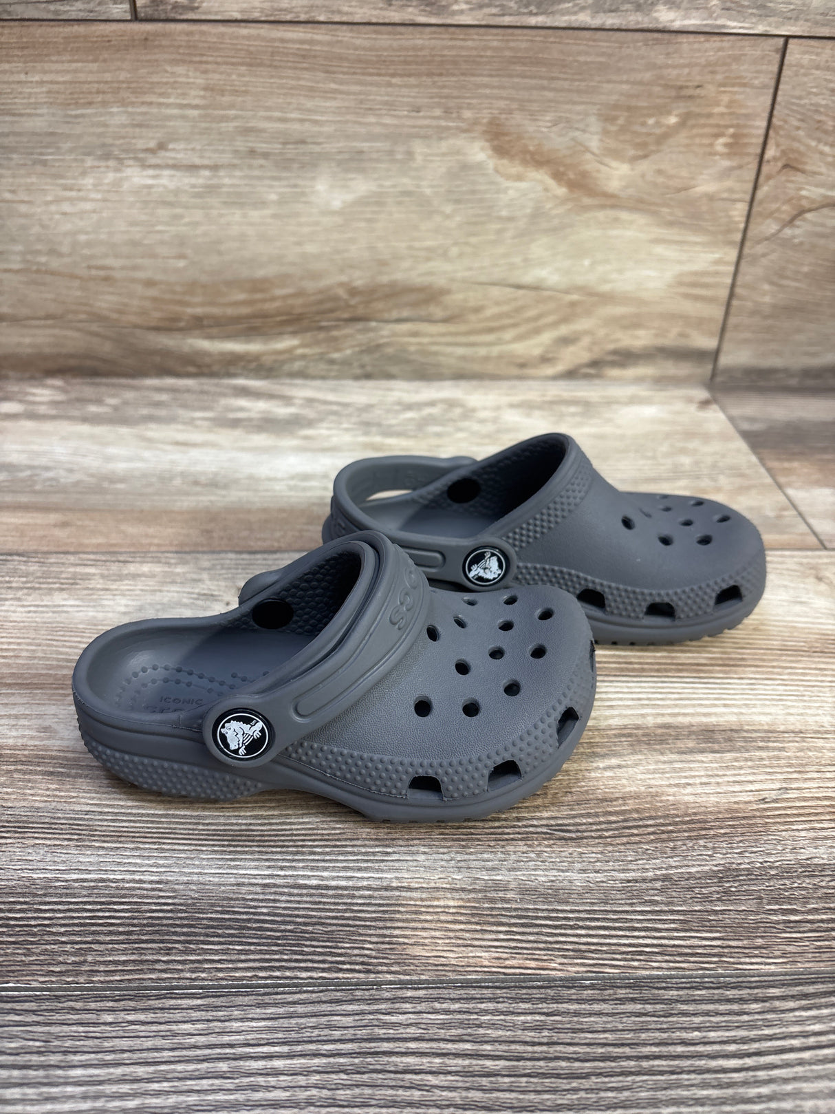 Crocs Classic Clogs Grey sz 8c
