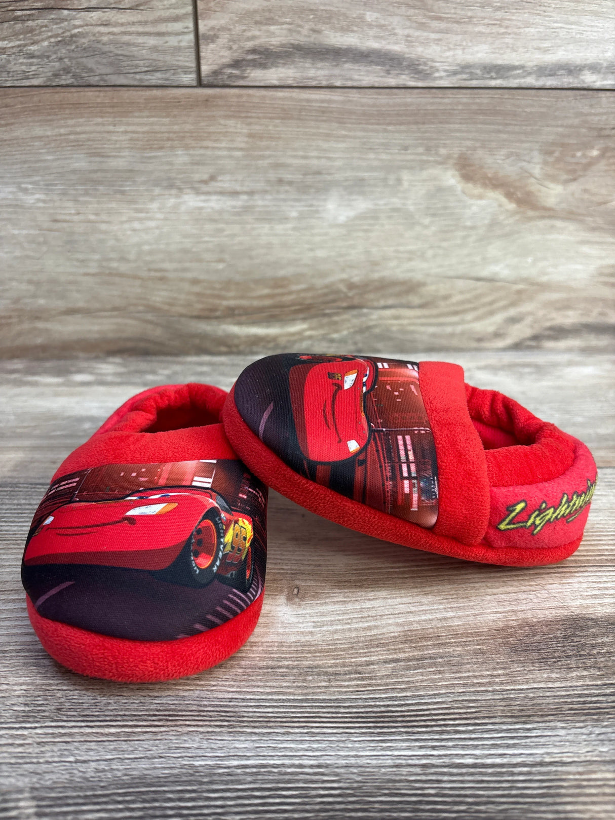 Lightning McQueen Slippers Red sz 5/6c