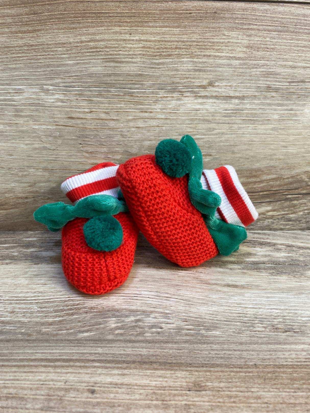 Crochet Elf Booties Red sz 1c