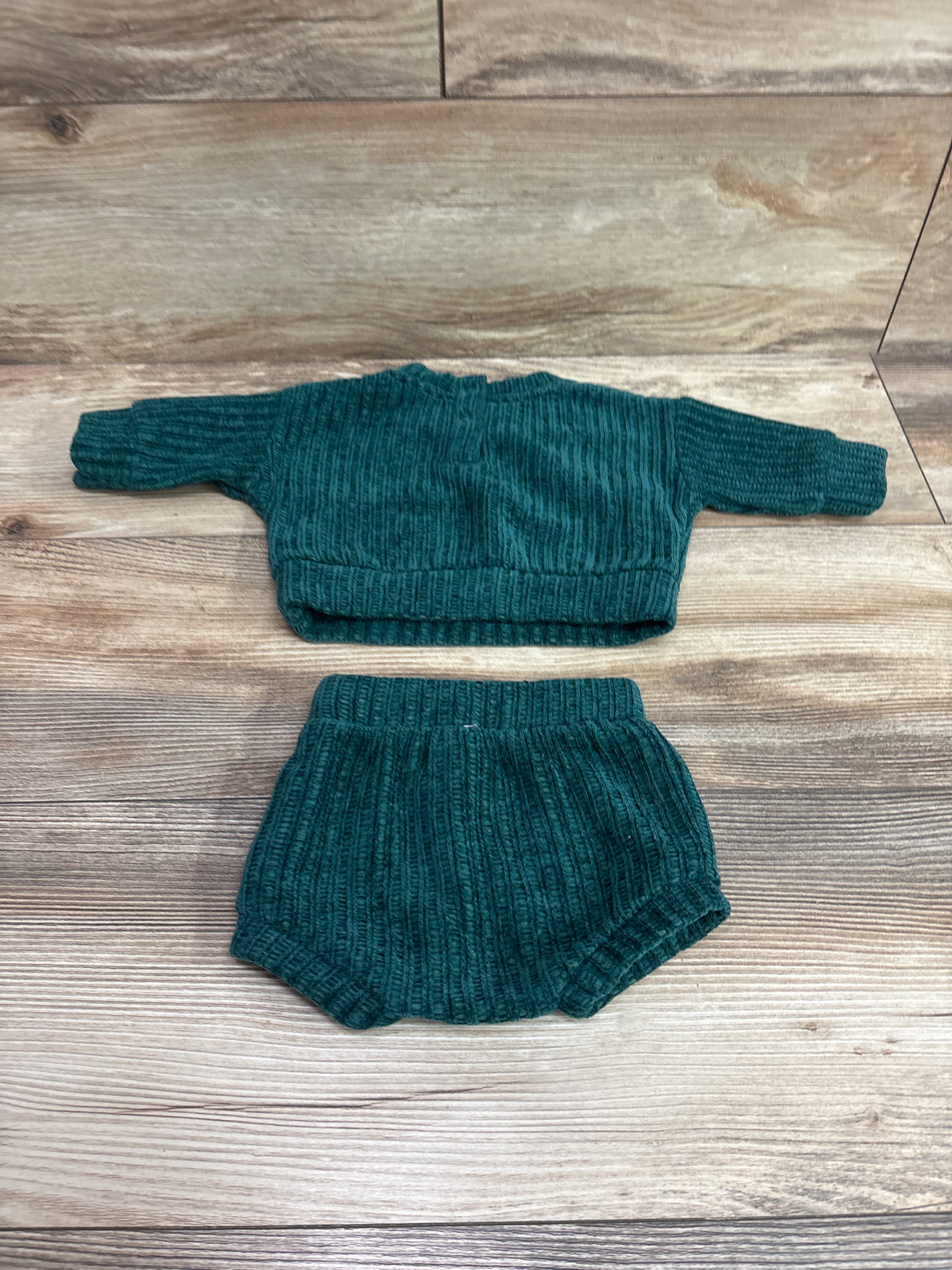 Cat & Jack 2pc Velour Textured Sweatshirt & Bloomers Set Green sz Newborn